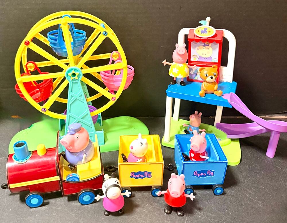 Peppa Pig Fun at the Fair mixed playset Ferris wheel train 8 figures no sound